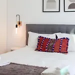Flh Bairro Alto Balcony With River View Апартаменты