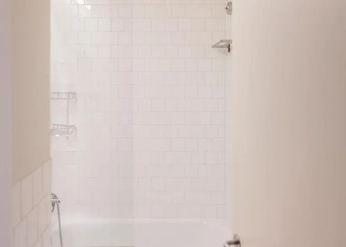 Flh Bairro Alto Balcony With River View شقة