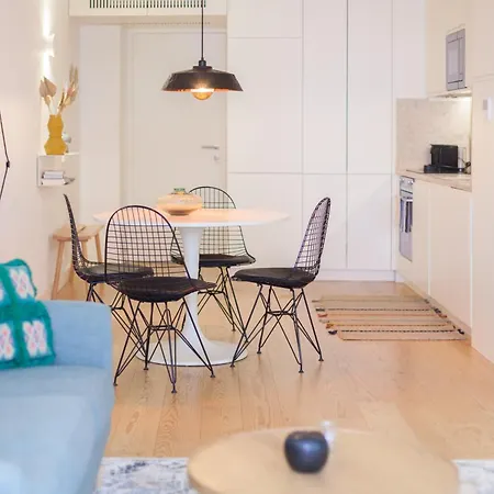 Апартаменты Flh Bairro Alto Balcony With River View *