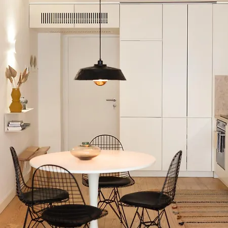 Flh Bairro Alto Balcony With River View Апартаменты Лиссабон